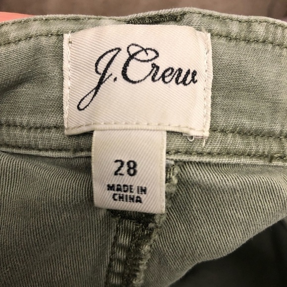 J. Crew Women’s Straight Leg Cargo Pant Olive Green Size 28 - Picture 6 of 8